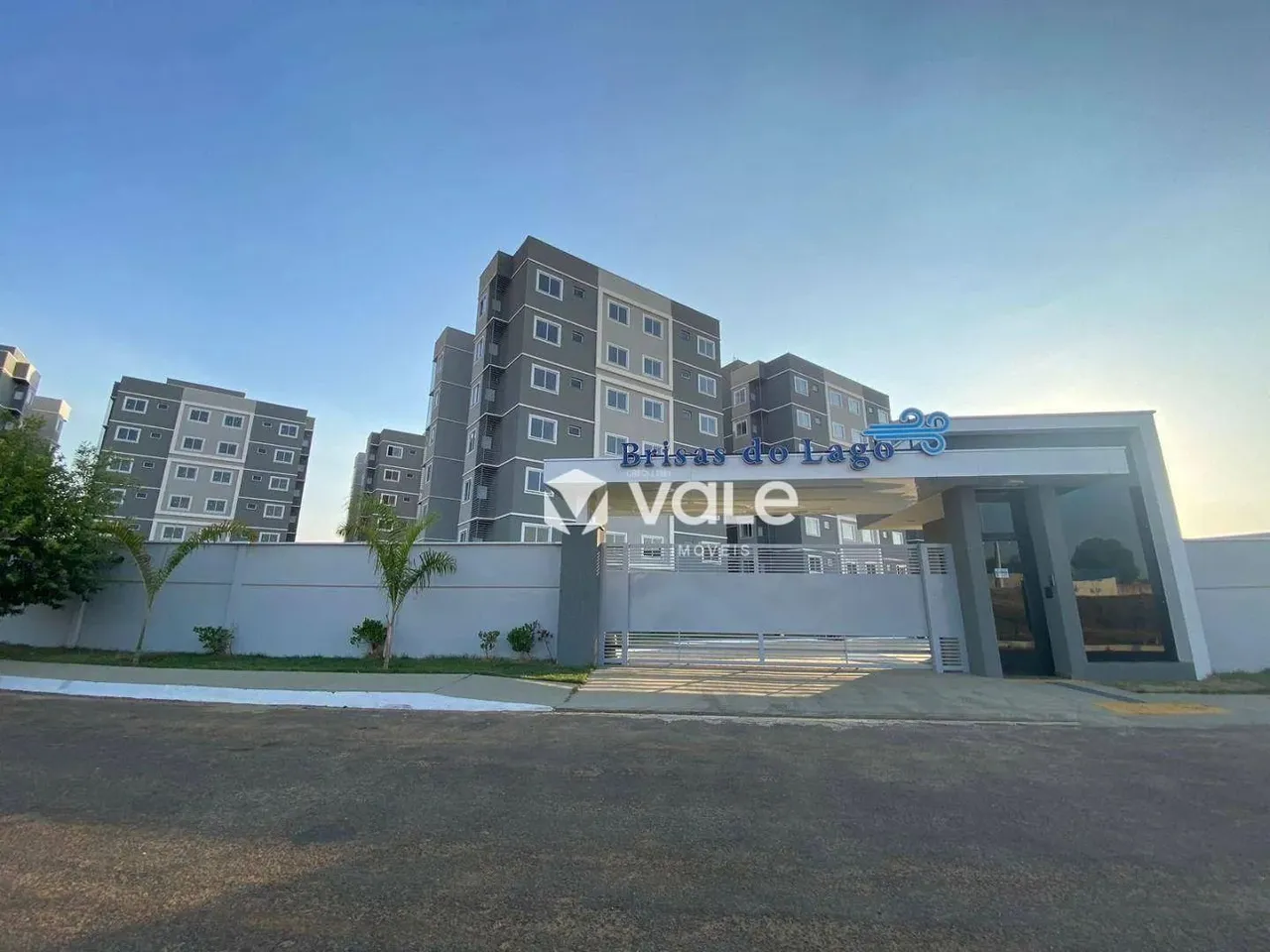 Apartamento com 2 dormitórios para alugar, 52 m² por R$ 2.500,00/mês - Arno - Palmas/TO