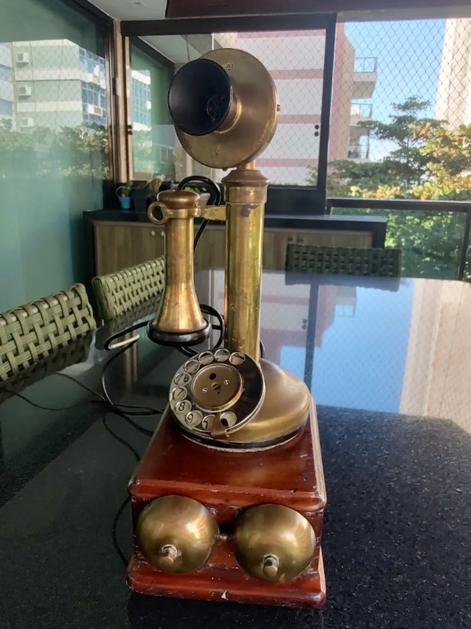 Telefone antigo