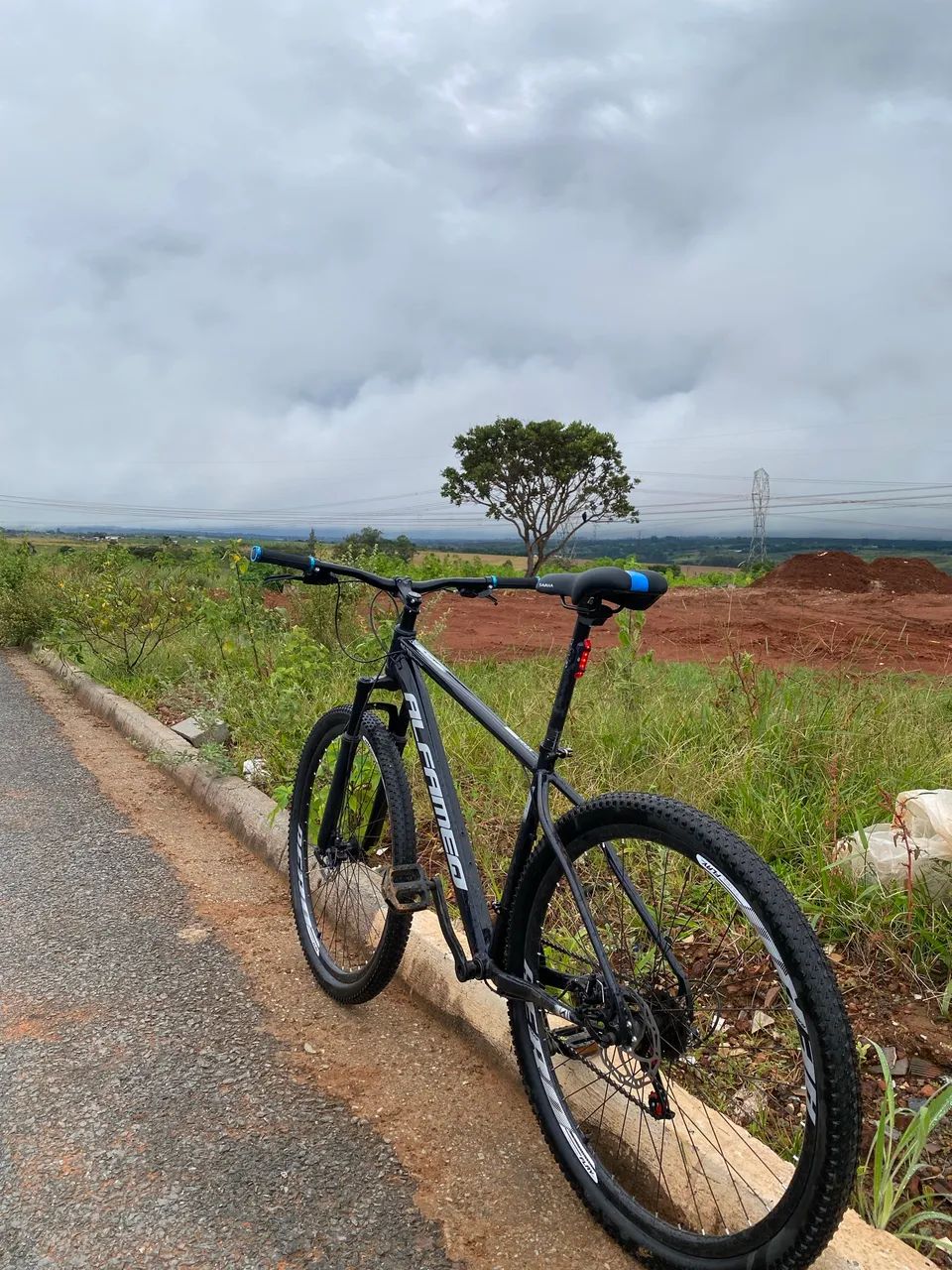 Bicicleta com freio hidráulico 