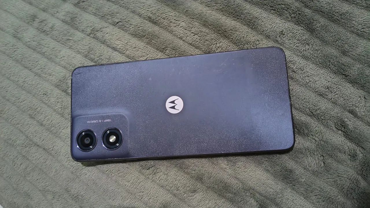 Vende celular Moto G04  - Foto 2