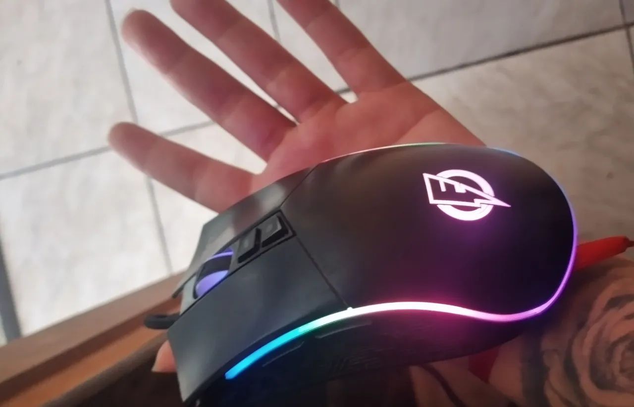 Vendo Mouse Gamer FLAKES POWER Novo - Foto 5