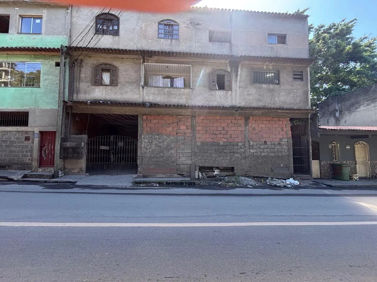 Vendo casa pra reforma 