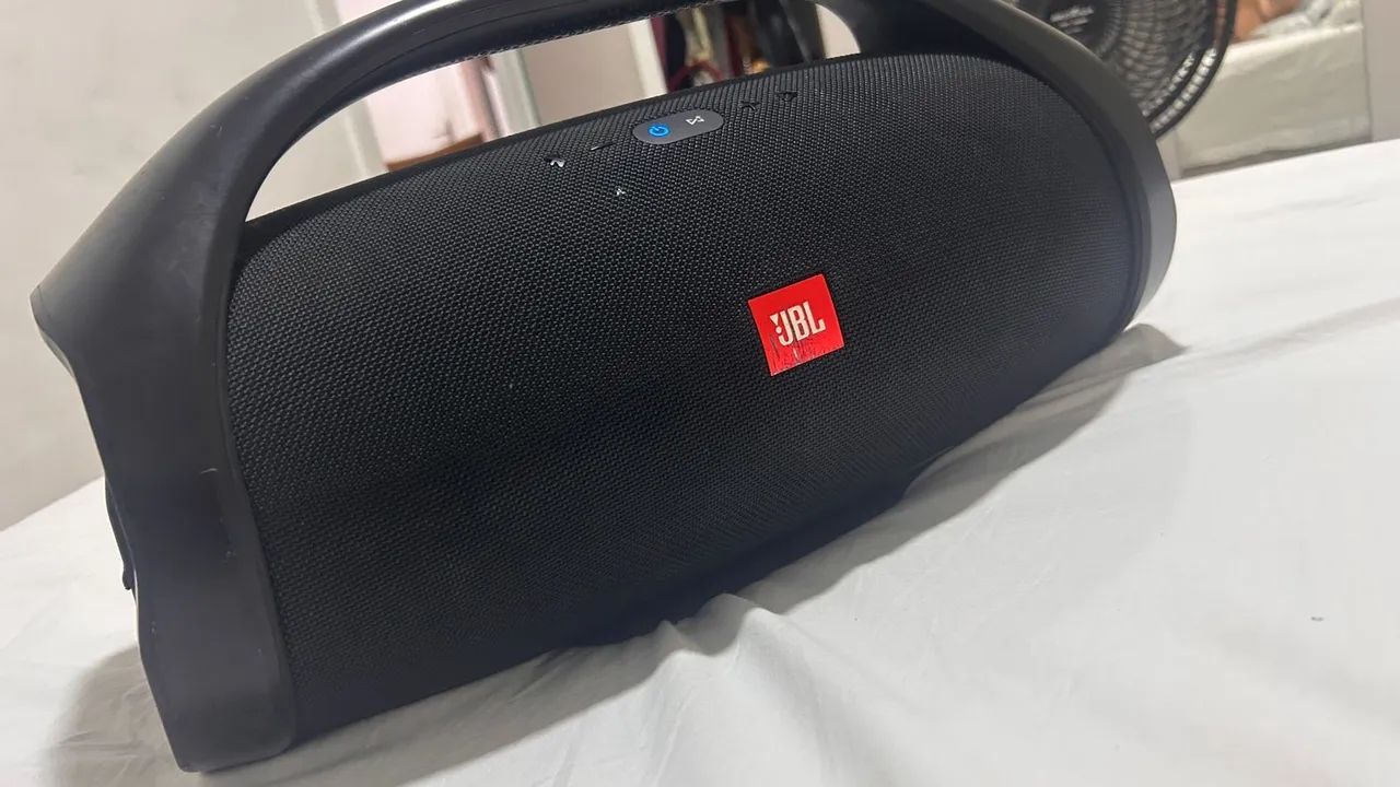 Caixa JBL boombox 6