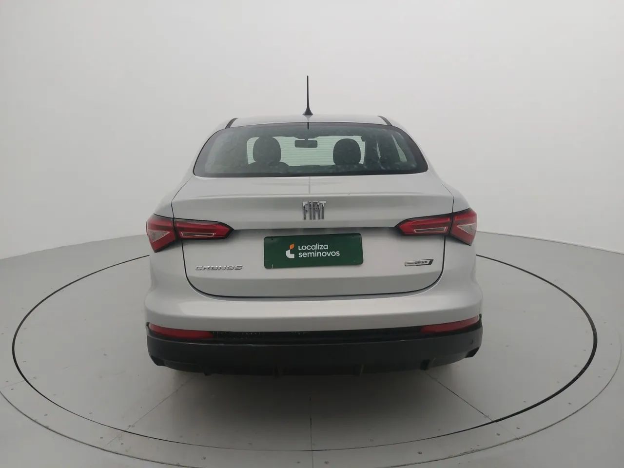 Fiat Cronos Drive 1.0 6V, foto 4 de 18