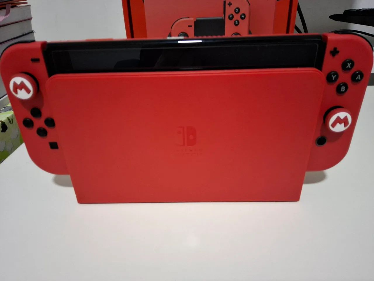 NINTENDO SWITCH OLED EDIÇÃO MARIO DESBLOQUEADO - SD 128GB + PRO CONTROLLER E ACESSÓRIOS  - Foto 3