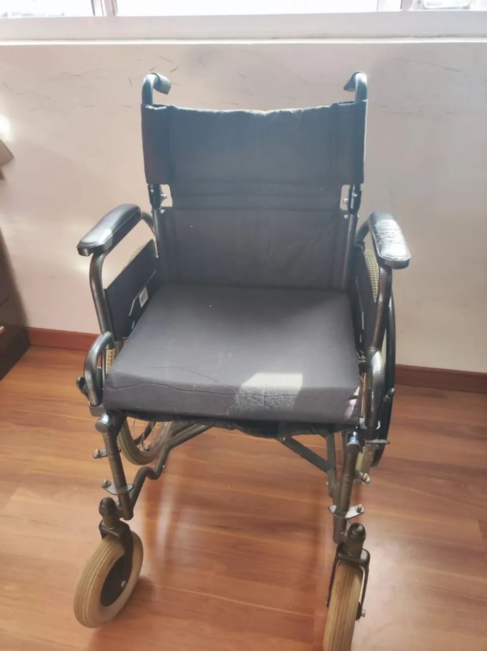 Cadeira de rodas  - Foto 4