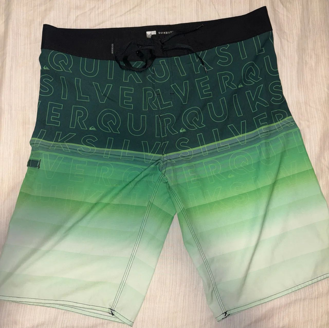 Bermuda Quiksilver Original Tam. 46