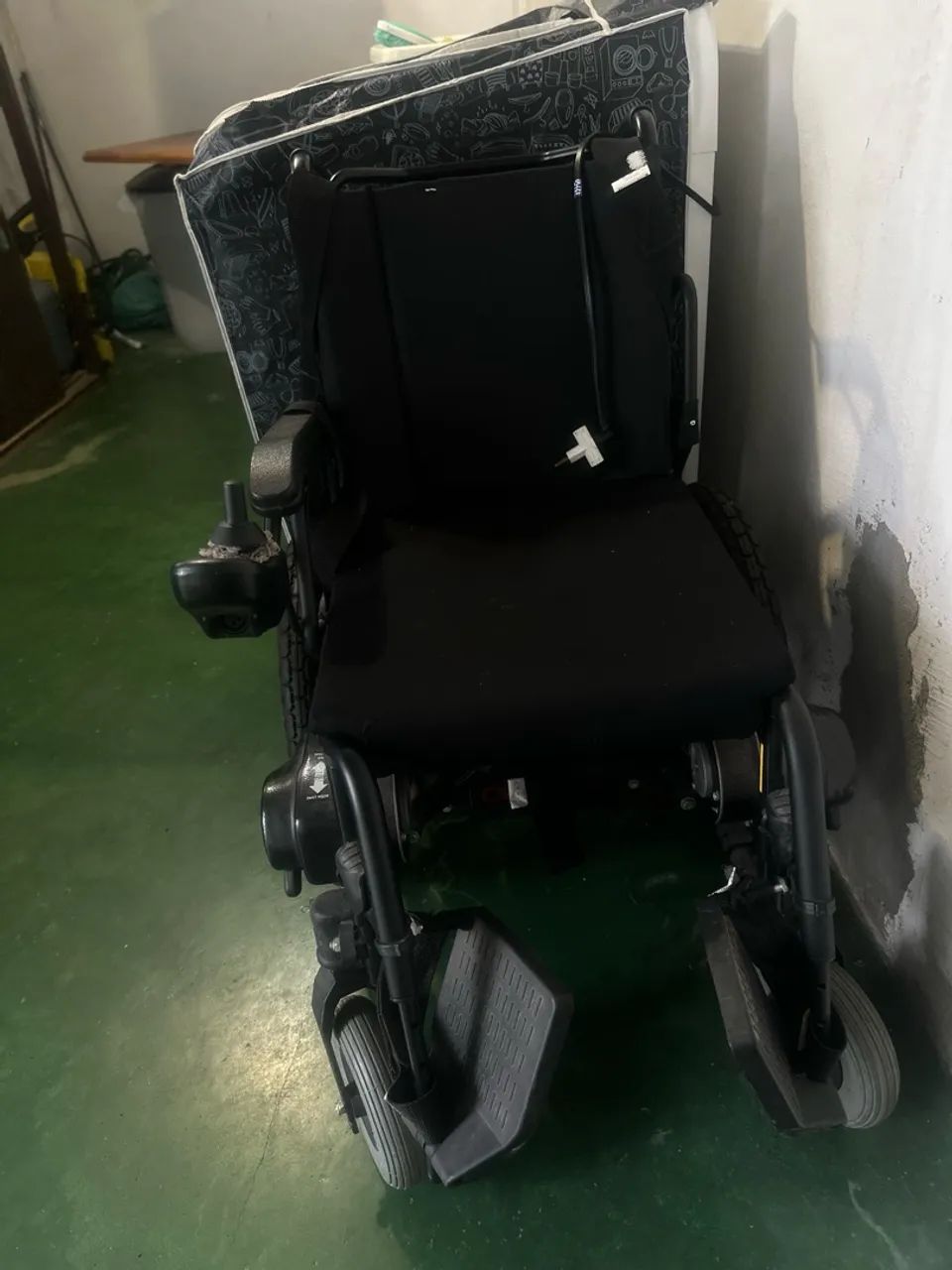 Cadeira de roda elétrica  - Foto 5