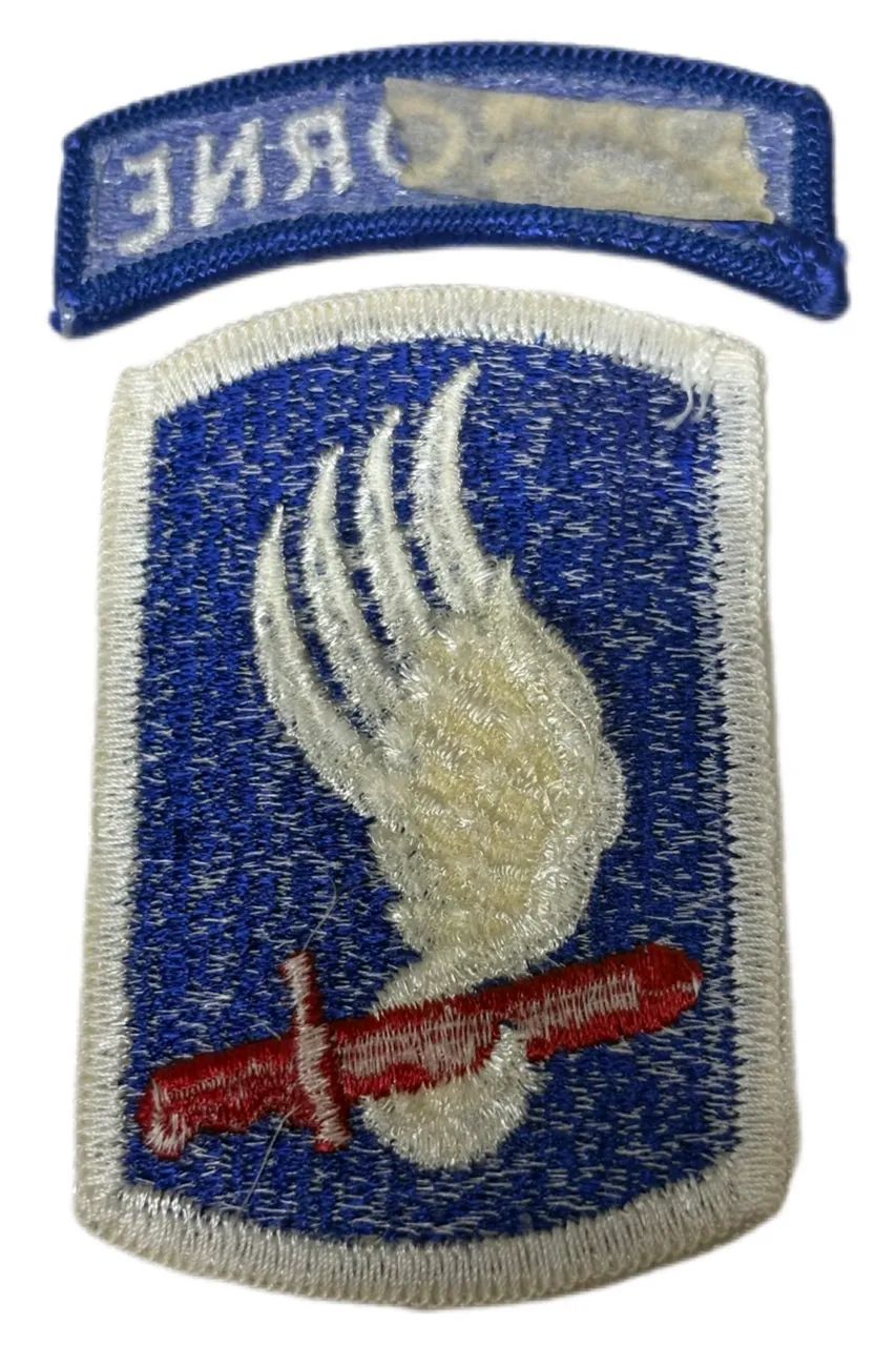 Patch E Tab Us Army 173rd Airborne Brigade ( Sky Soldier) - Foto 2
