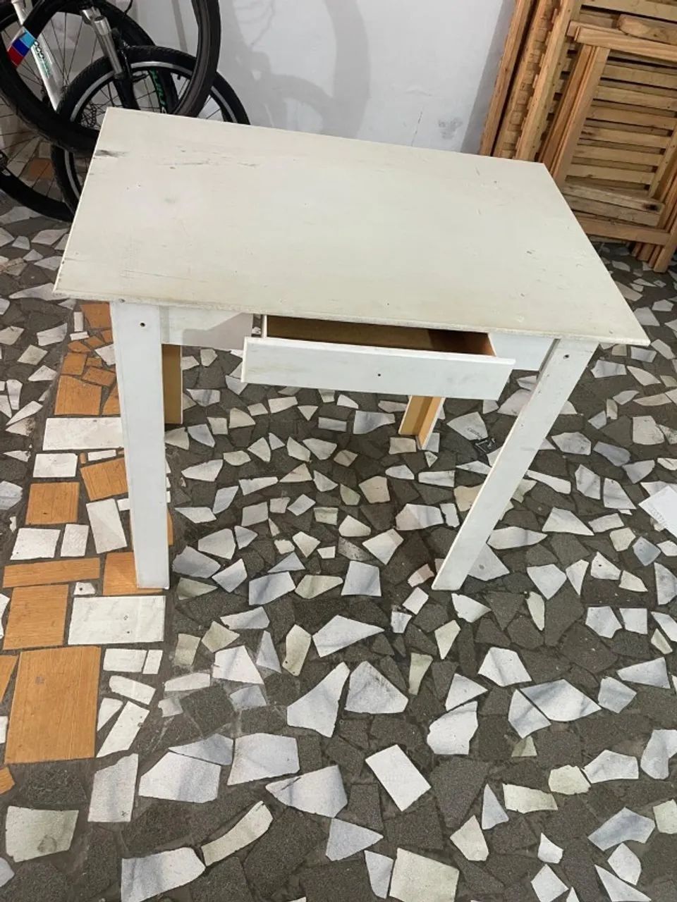 Mesa Mdf 0,90cm com  gaveta