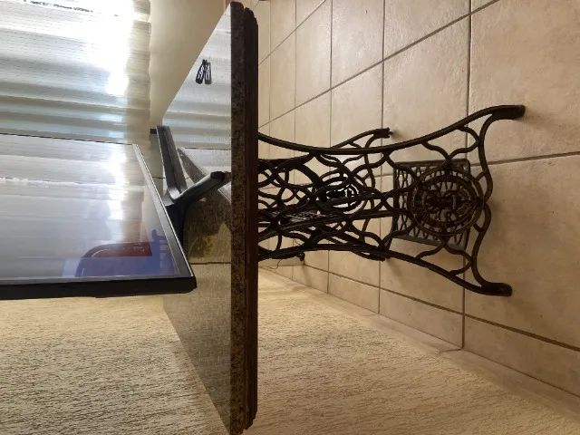 2 PÉS DE MÁQUINAS SINGER FERRO - Foto 4