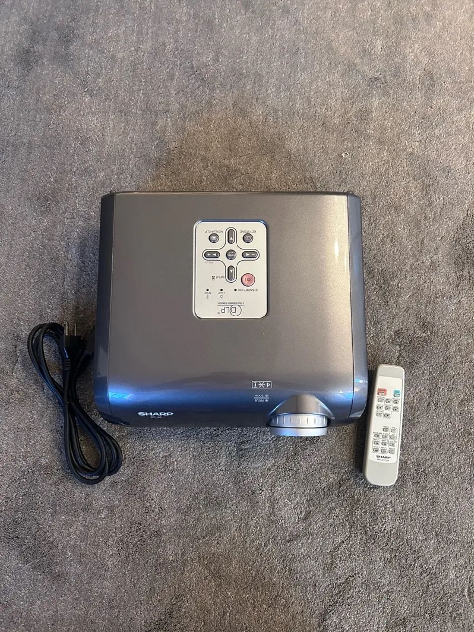 Projetor Sharp DT-100  - Foto 2