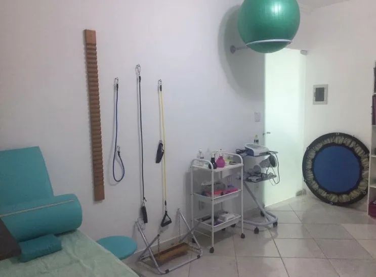 ALUGA-SE CLÍNICA COMPLETA OU ESPAÇO COMERCIAL - SÃO PEDRO DA ALDEIA/RJ - Foto 4