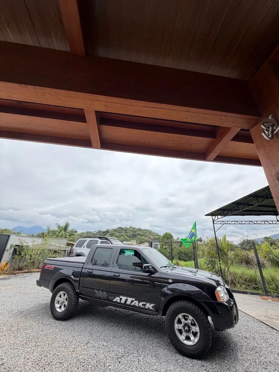 Nissan Frontier Frontier XE/ XE TIT. CD 4x4 2.8 TDI Dies 2003