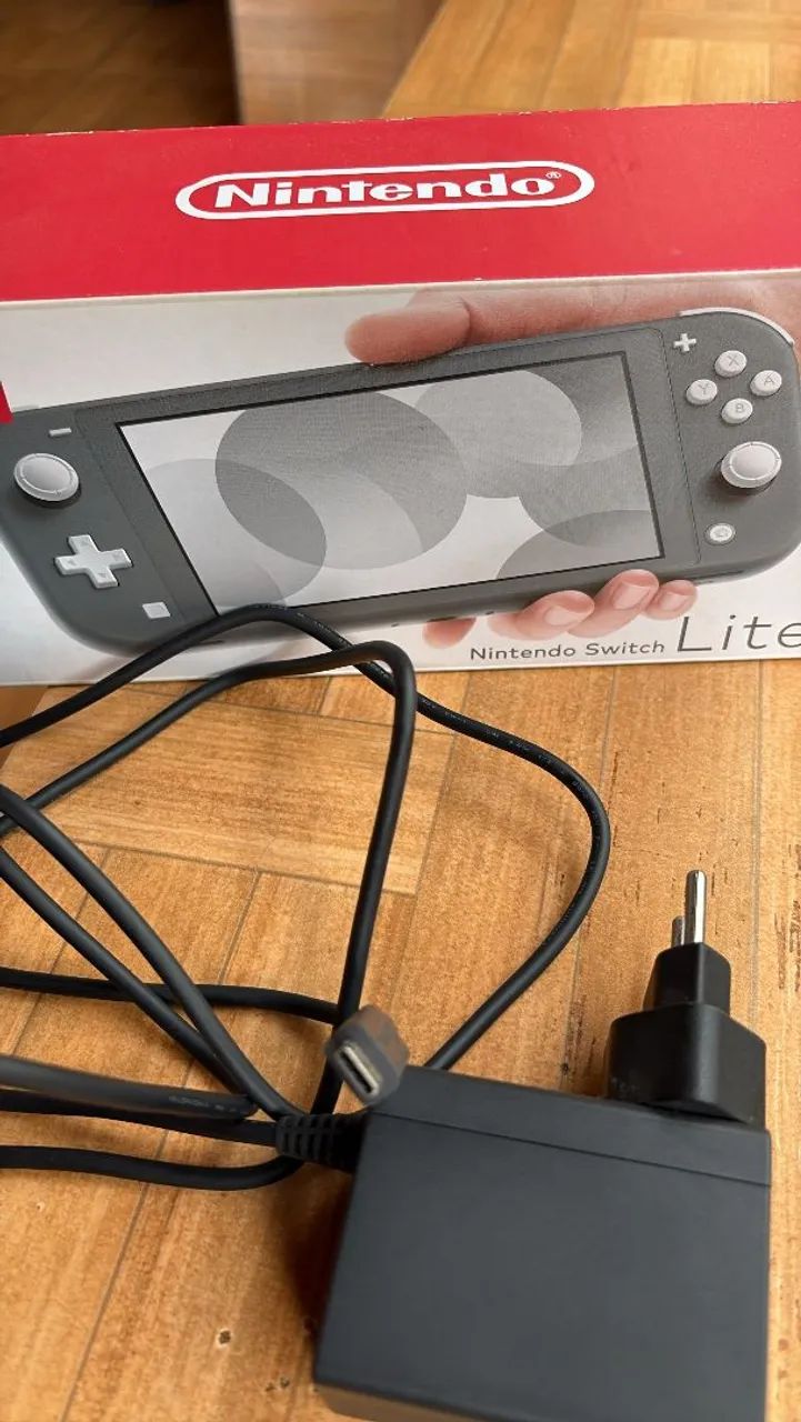 ? Nintendo Switch Lite Seminovo + Capa + Carregador - Foto 5