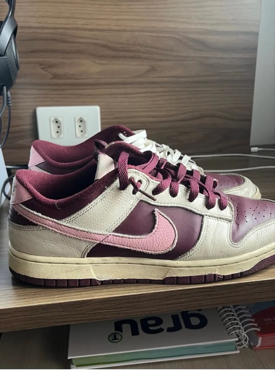 NIKE DUNK