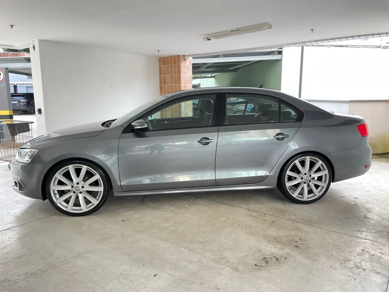 Volkswagen Jetta JETTA Comfortline 2.0 T.Flex 8V 4p Mec. 2014