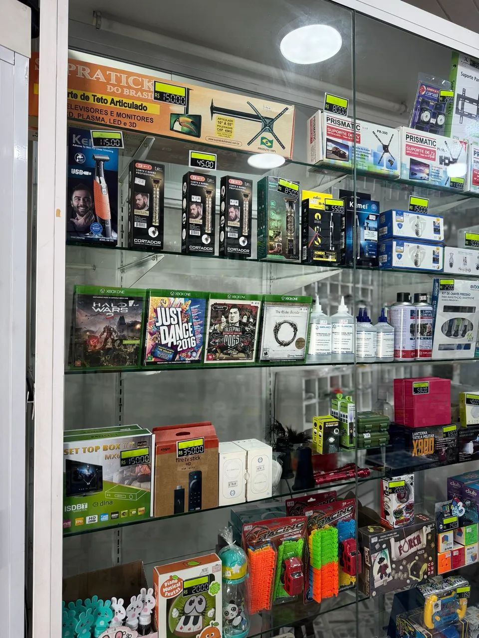 Vitrine de Vidro para Loja 2,50m x 1,50m - Expositor Grande - Foto 2