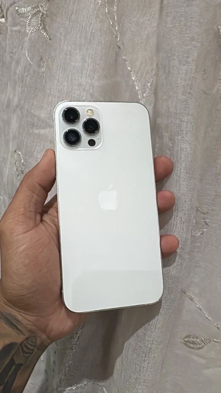 Vendo ou troco 12 pro Max 