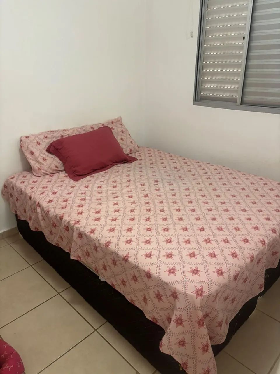 Cama queen size 