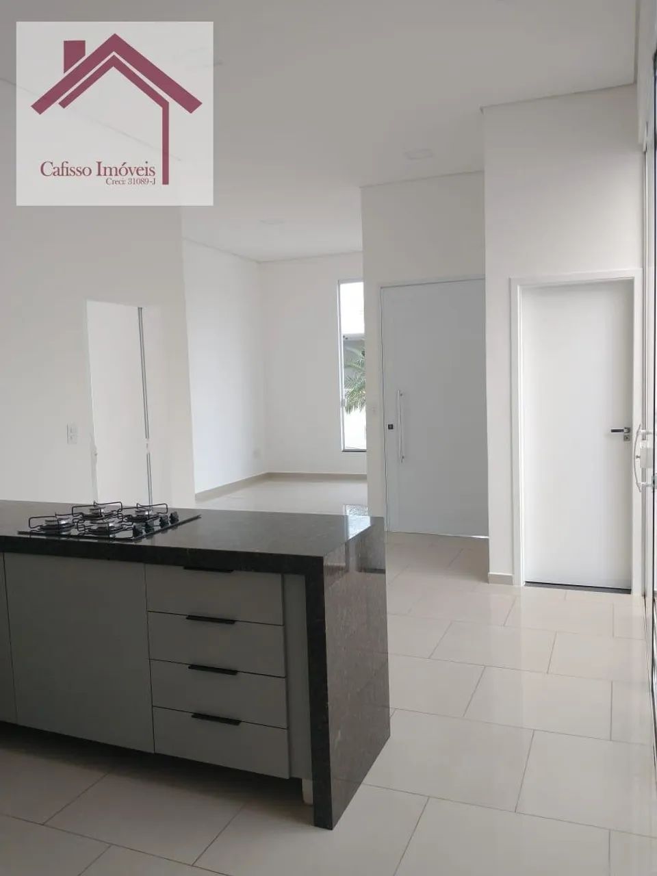 Casa em Villagio Milano Sorocaba com 3 Dormitórios e Suíte