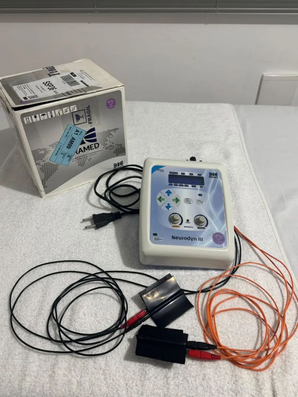 Aparelho de Eletroestimulação Neurodyn III Ibramed - Foto 2
