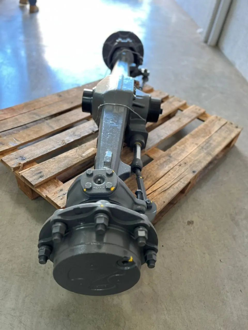 Tração Dianteira Para Tratores e Colheitadeiras ZF Carraro Dana   - Foto 5