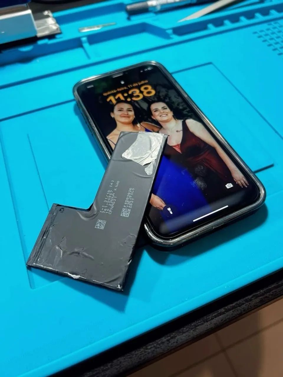 Bateria iPhone XR & 11 só 179$ + brinde  - Foto 3