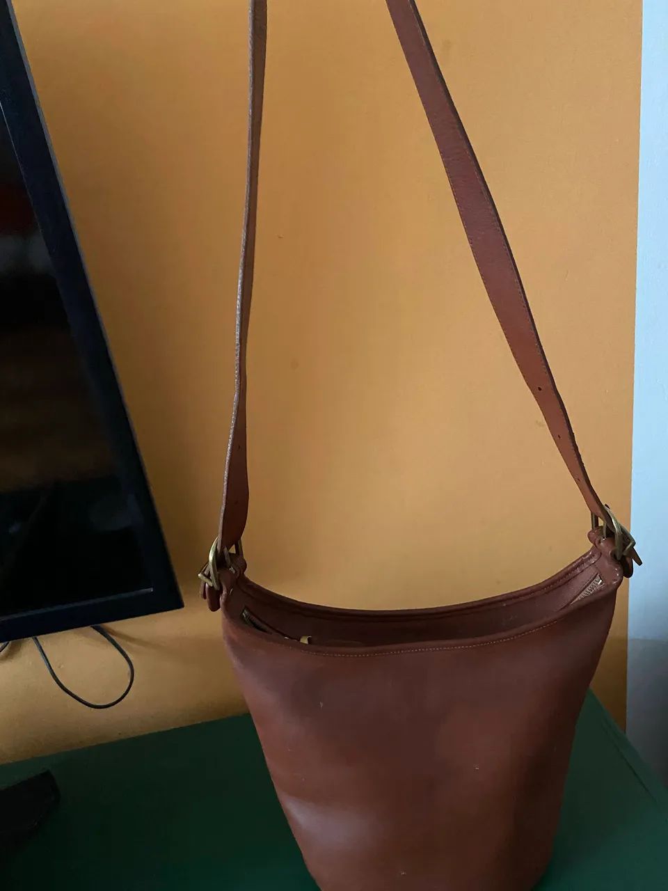 Bolsa marrom de couro  - Foto 4
