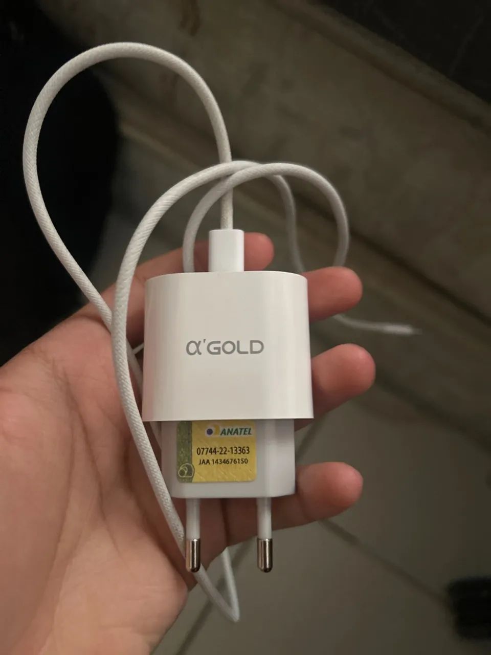 Carregado tipo C a?gold