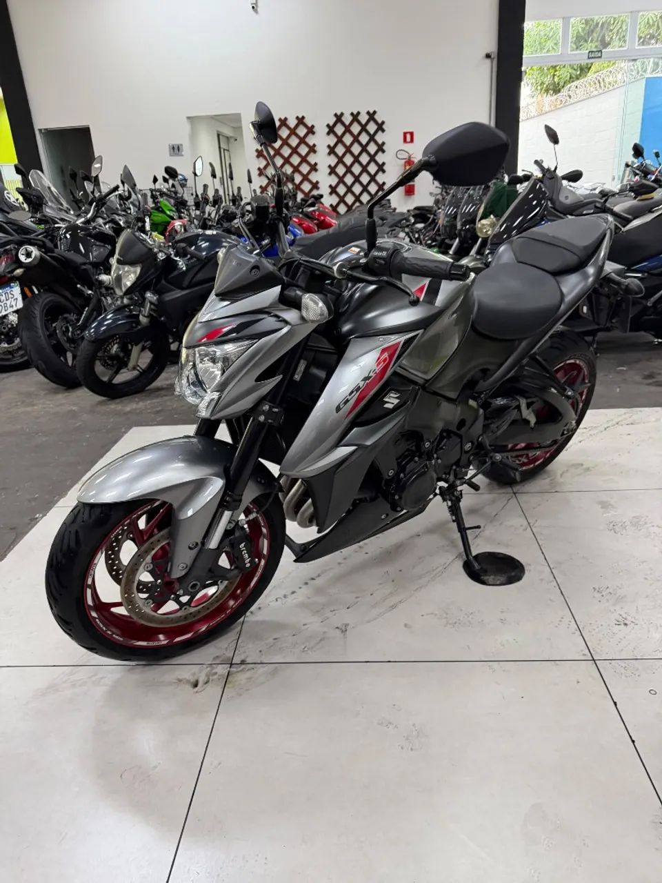 SUZUKI GSX S1000 ABS - Foto 4