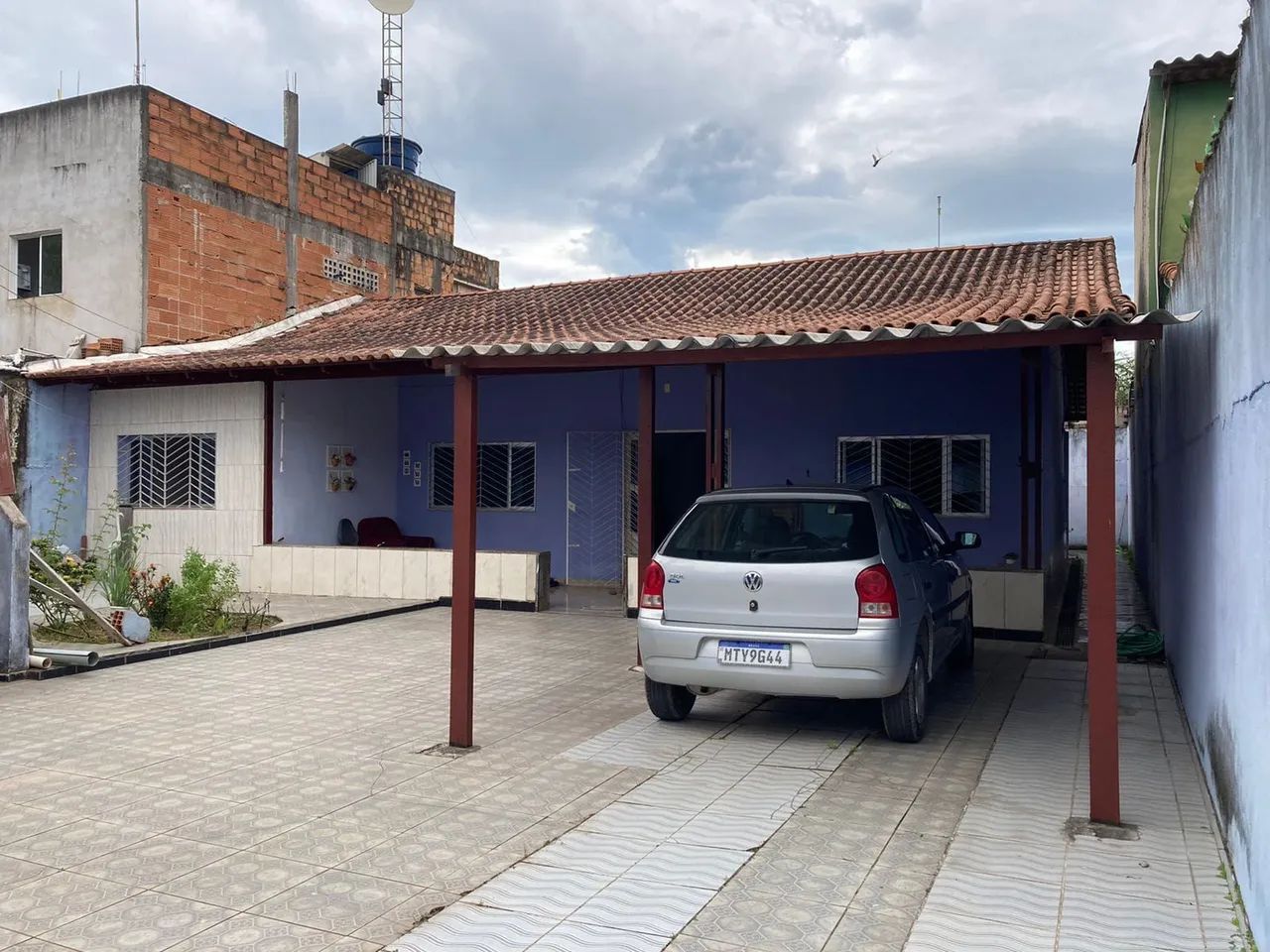 Vendo casa em São Conrado vila velha