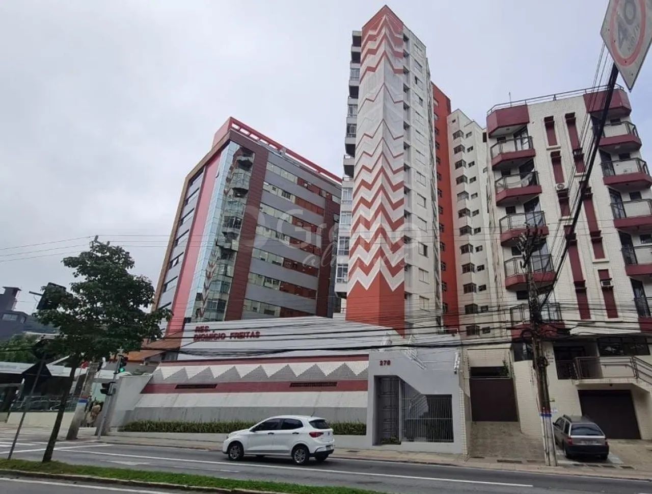 Apartamento com 2 quartos no Centro - Foto 2