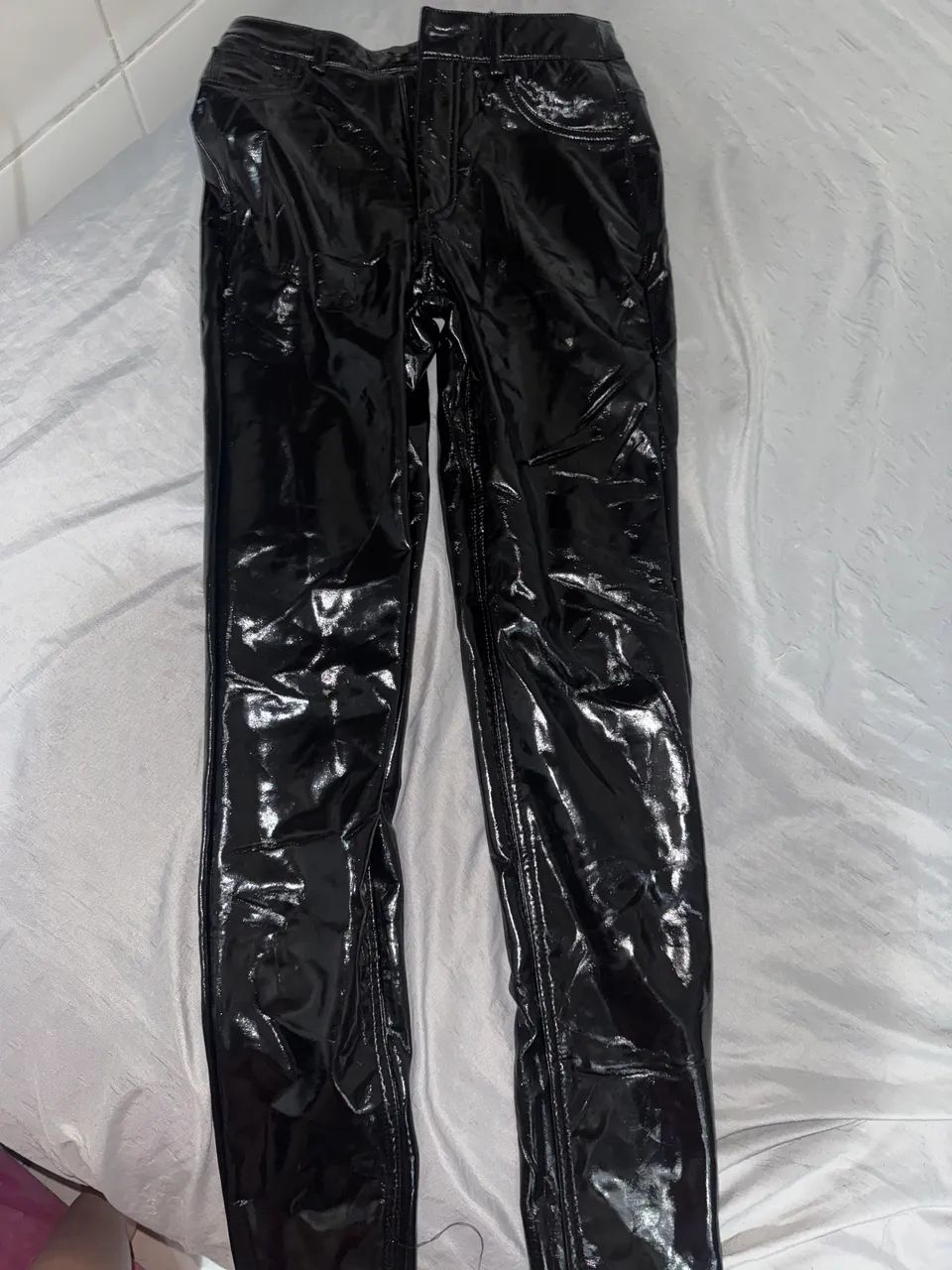 Calça de vinil feminina 