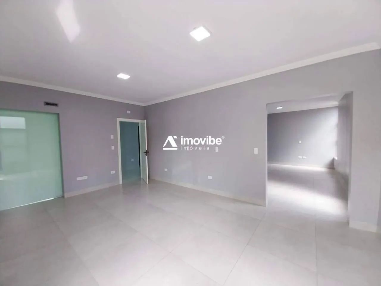 Casa Comercial Térrea com 12 Salas, 417m² de construção, próximo ao centro de Americana/SP