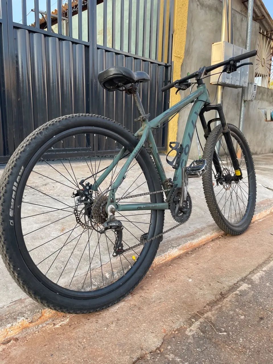Vendo bicicleta aro 29 - Foto 3