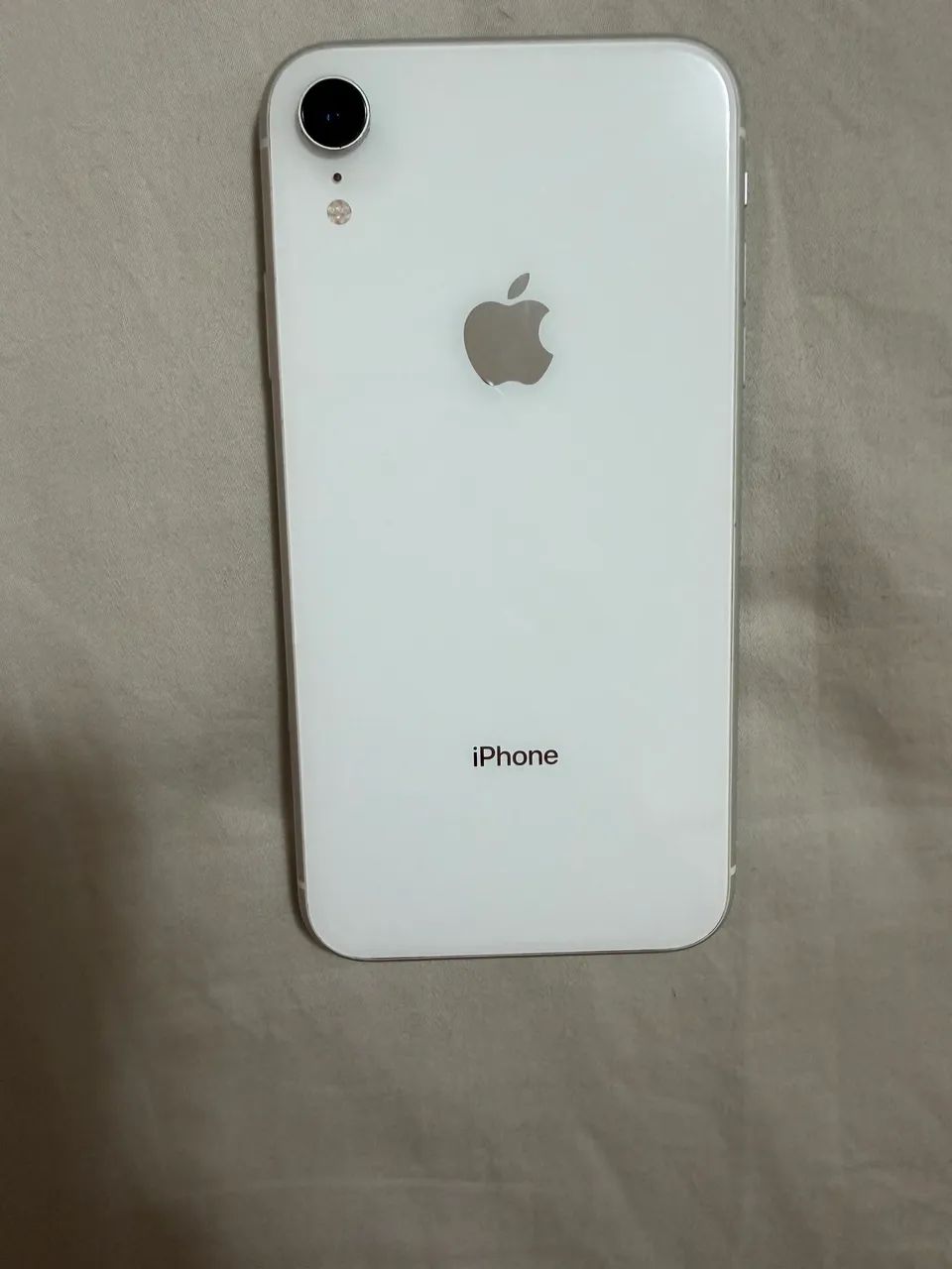iPhone XR 128gb branco - Foto 2