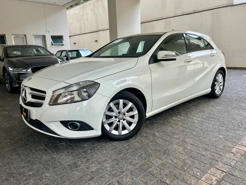 Mercedes-Benz A 200 1.3 2014