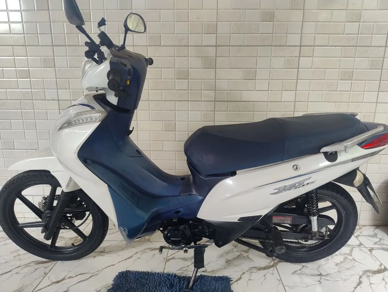 Excelente Jet