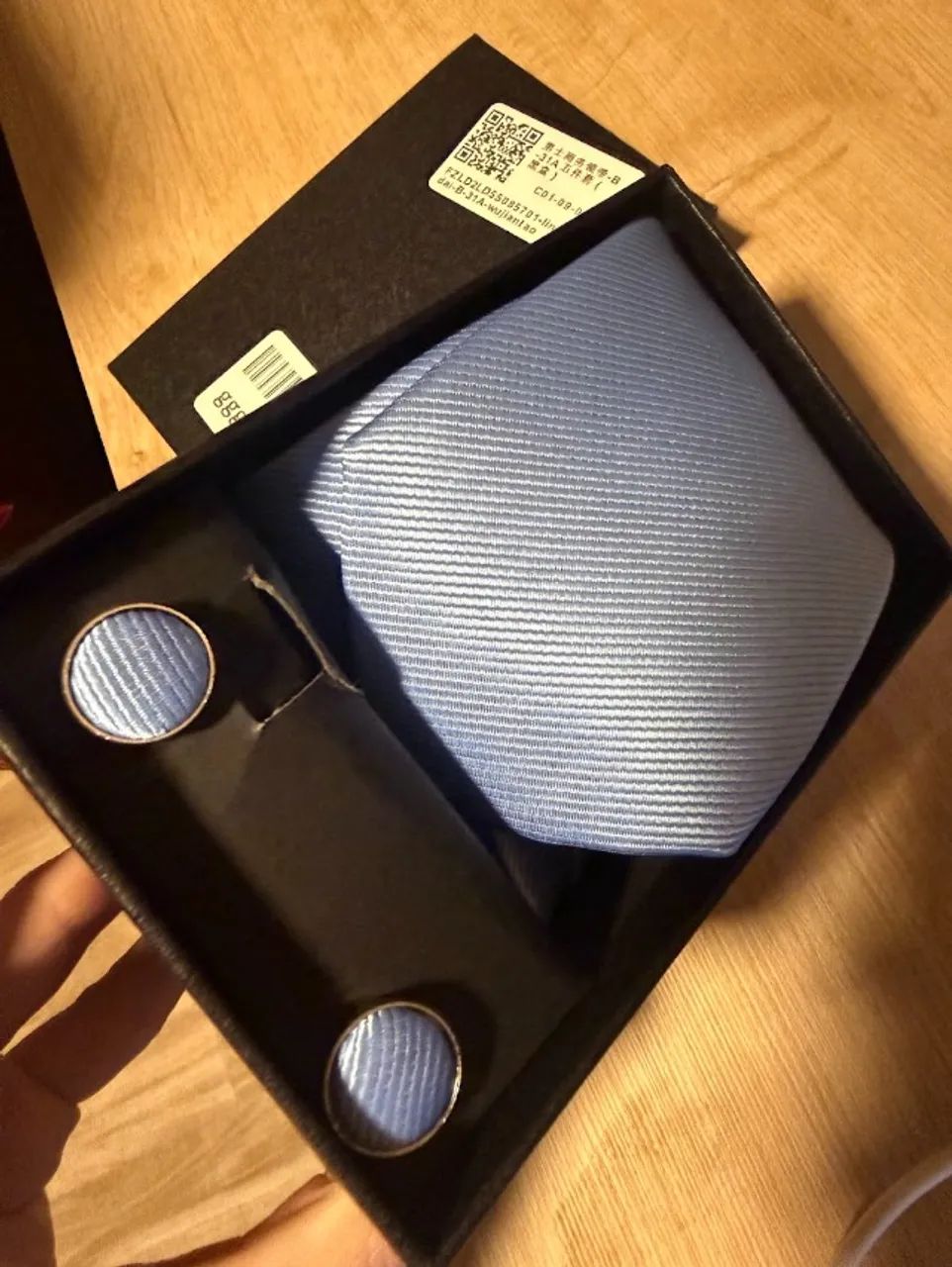 gravata azul 