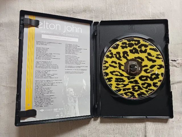 DVD Elton John  - One Night Only - The Greatest Hits - Ótimo Estado - Foto 2