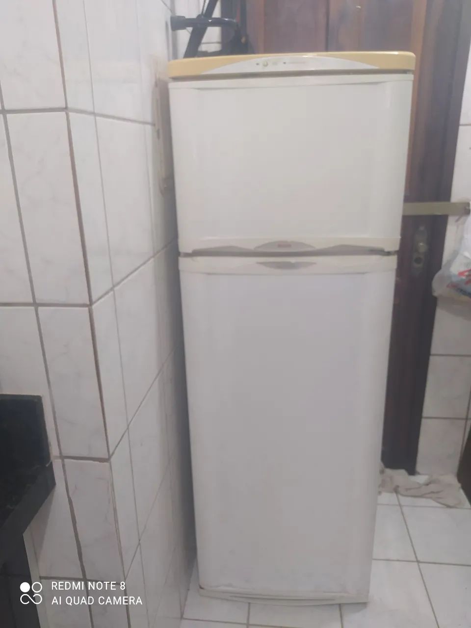 Vendo geladeira Bosch 