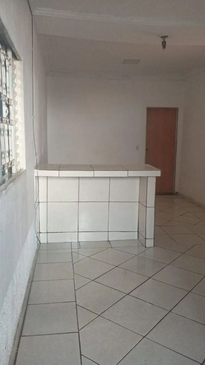 Aluga kitnet de um e dois quartos, coragem só pra moto, próximo Hmap  - Foto 5