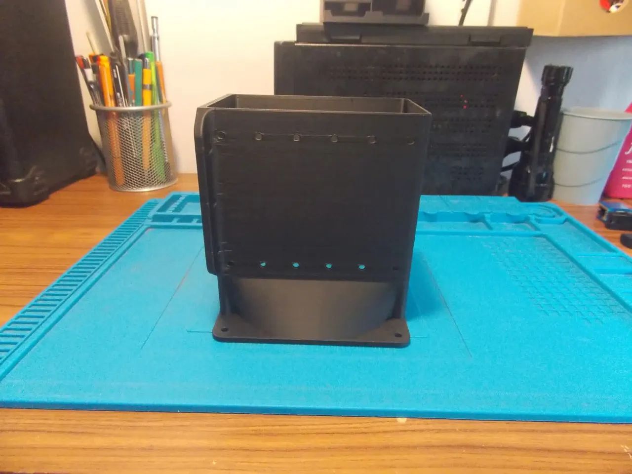 Case para 6 hdds 2.5 Pol (HD de notebook) compatível com fans de 120mm - Foto 4