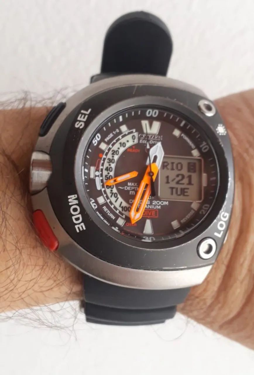 Relógio antigo original CITIZEN AQUALAND MEIA LUA TITANIUM PROMASTER JAPAN 