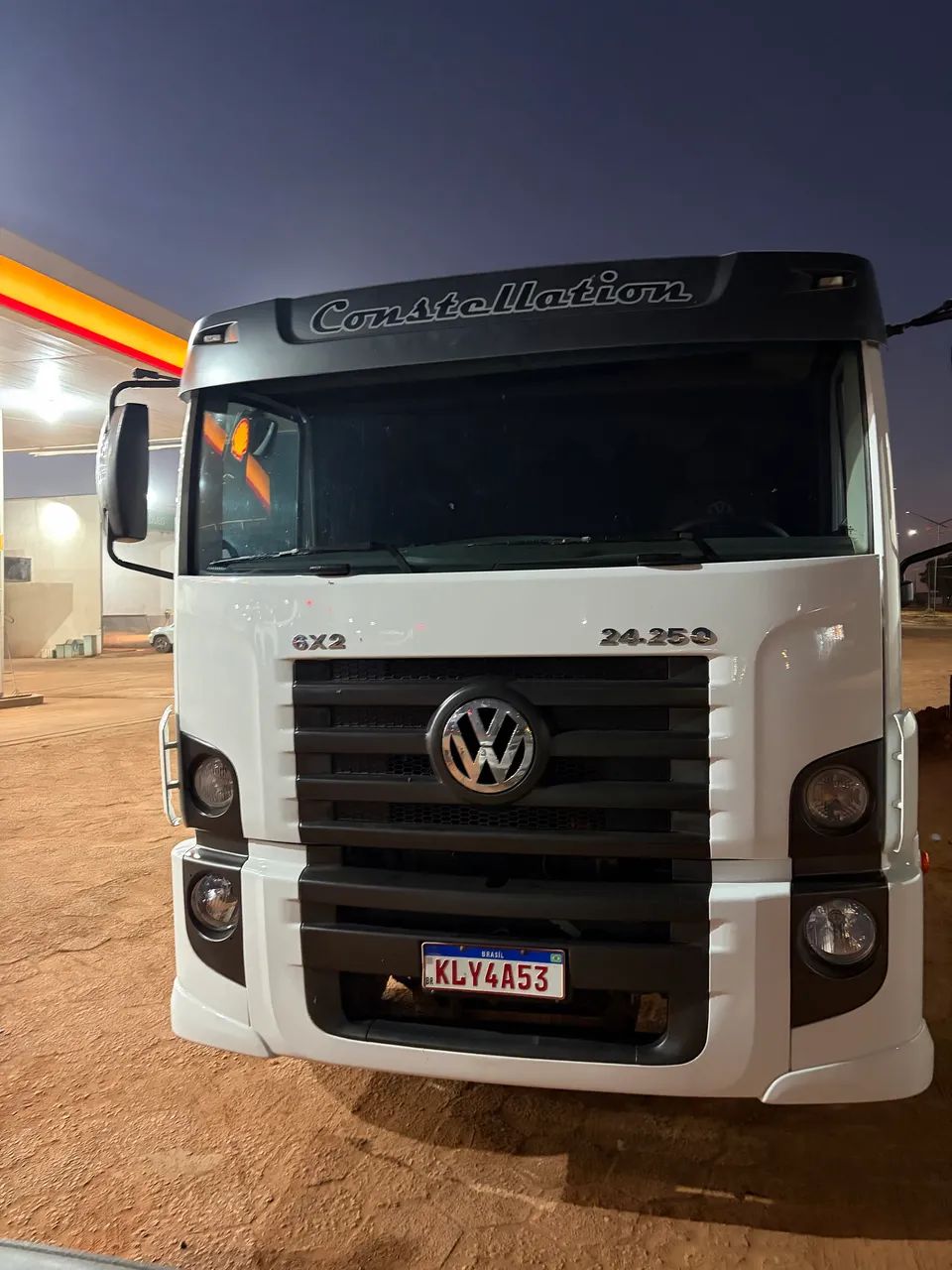 Vw 24250 constelletion  boiadeiro bob