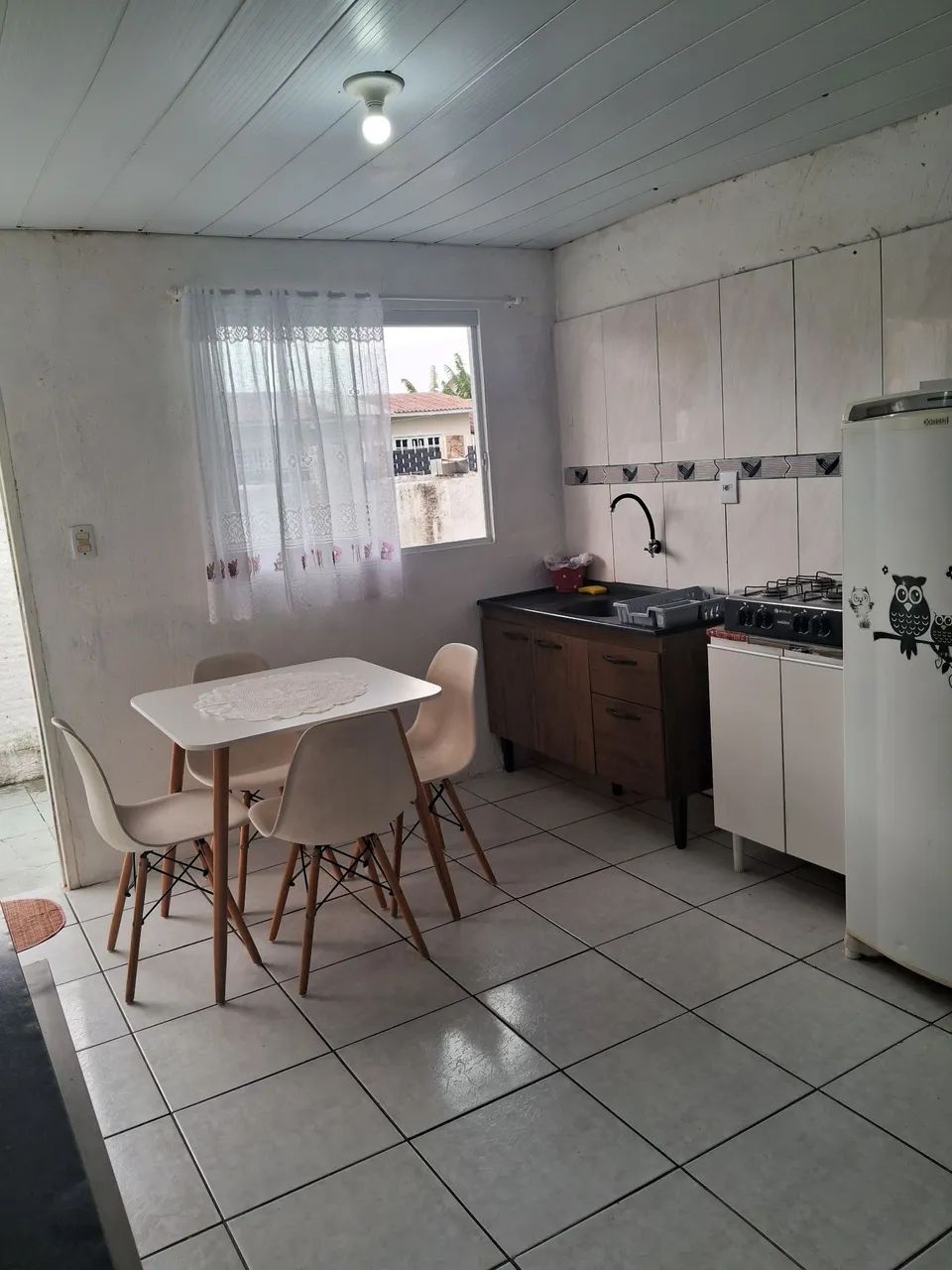 Kitinete Mobiliada Na Tapera / Sul da Ilha 