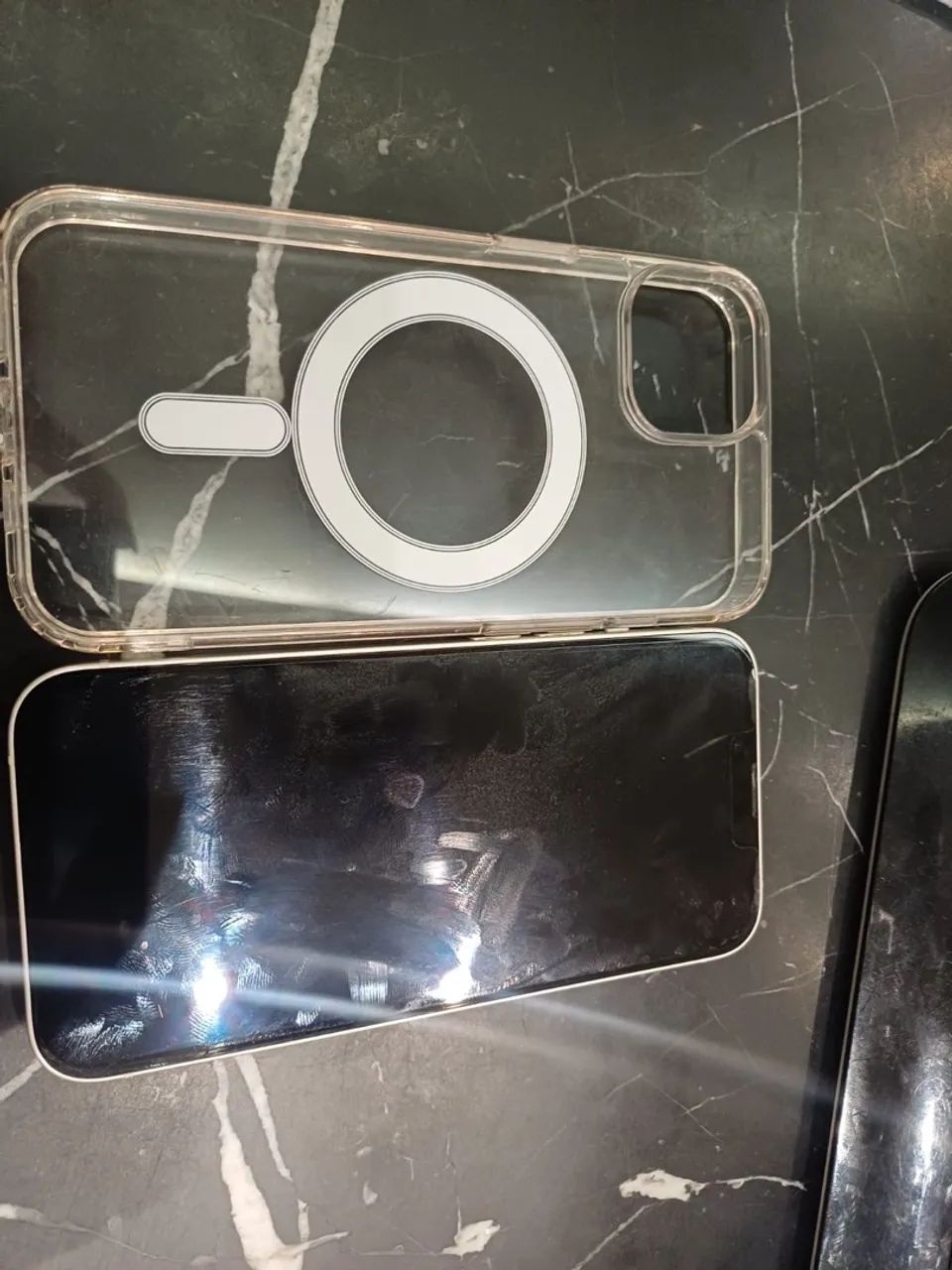 iPhone 14