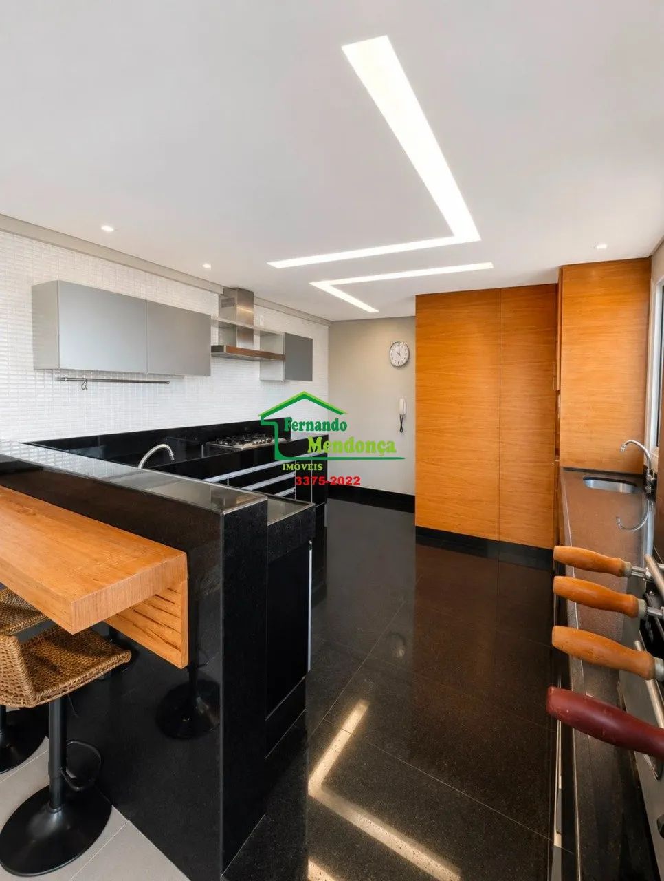 MELHOR 4 QUARTOS DA REGIÃO !!!!!! 3 SUITES E 3 VAGAS DE GARAGEM