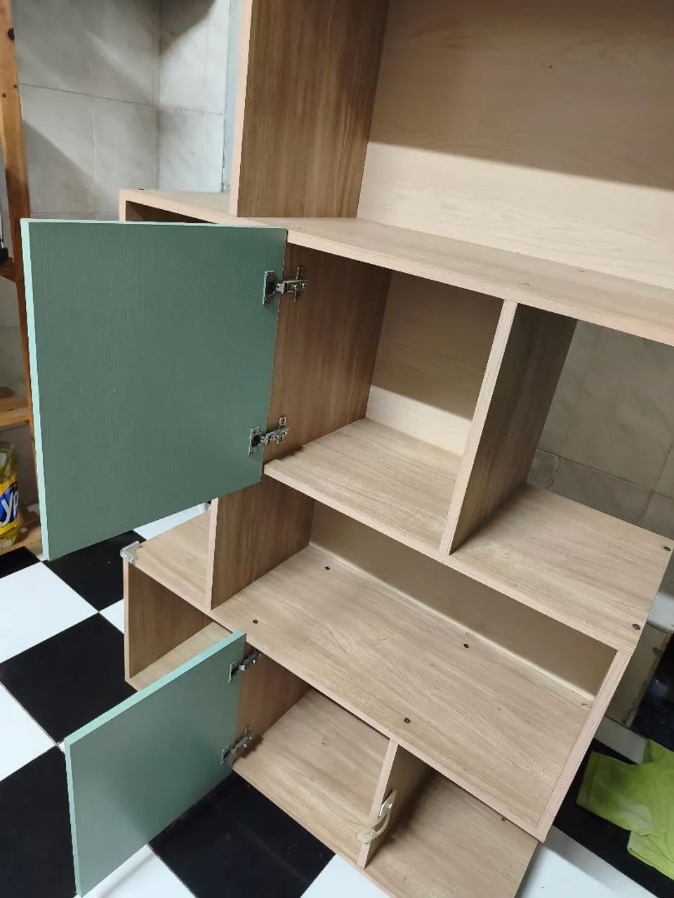 Mesa e armário de escritório  - Foto 4